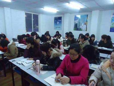 上海上元教育與您同行 專業(yè)會(huì)計(jì)培訓(xùn)與教育咨詢